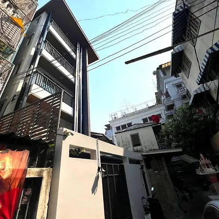 Mitr Inn Mrt Samyot Station - The Grand Palace Bangkok Exterior photo